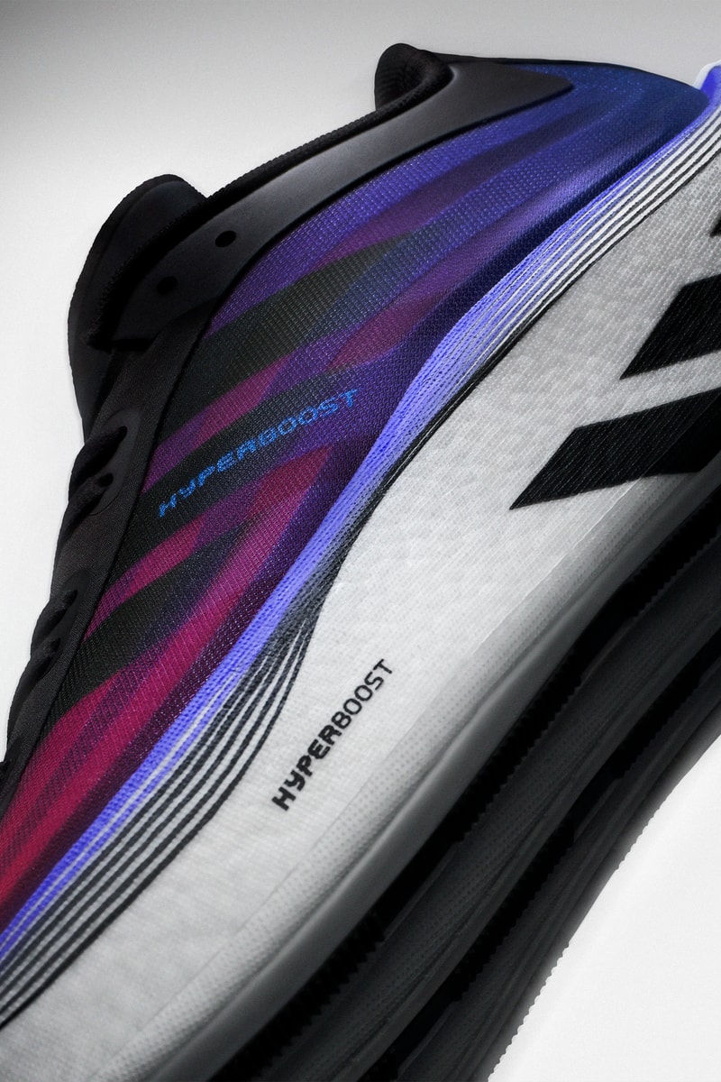adidas HYPERBOOST 全系列跑鞋亮相
