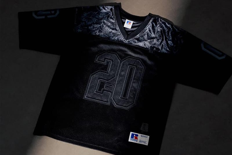 RUSSELL ATHLETIC x EVOLUTION「进化 2.0」限定服饰登场