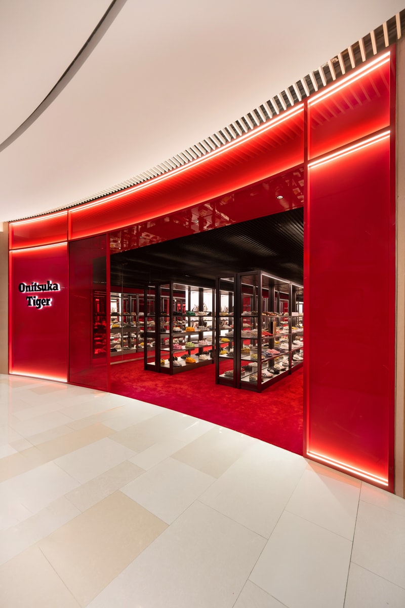 Onitsuka Tiger 上海环贸 iapm 概念店启幕
