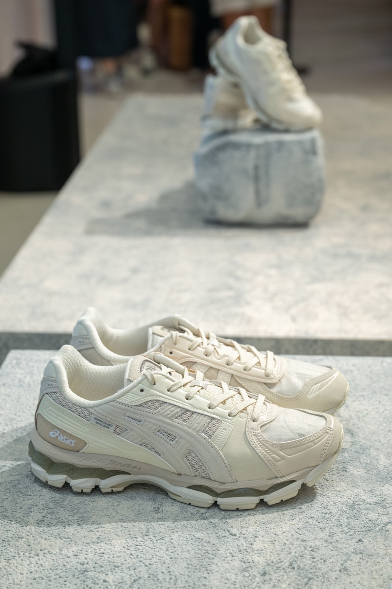 INVINCIBLE® x MADNESS x ASICS 三方联名于 ASICS 上海旗舰店率先发售