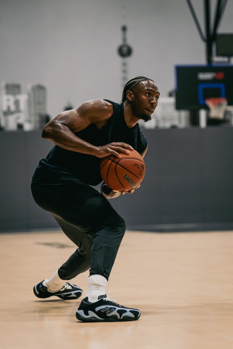 New Balance 携手 Tyrese Maxey 完成首次中国行