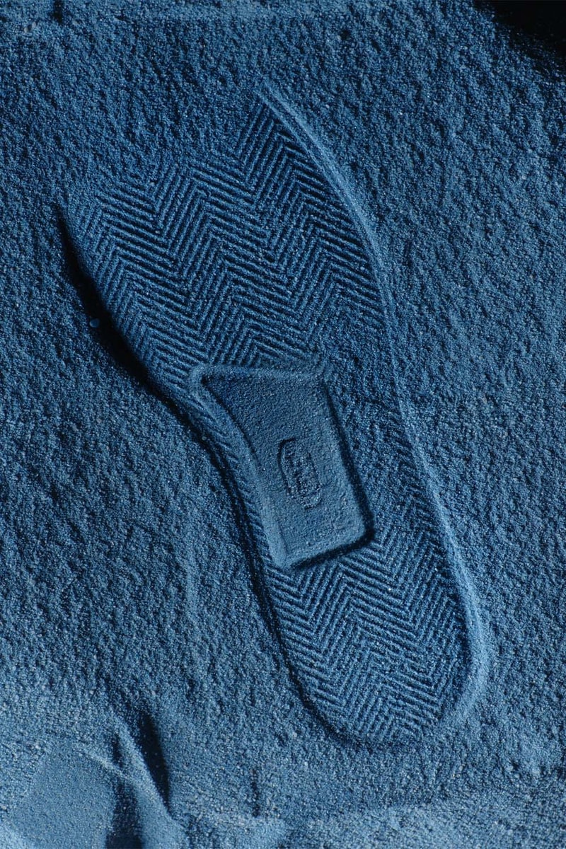 CONVERSE 以 First String 系列重新演绎经典 Jack Purcell「开口笑」鞋型