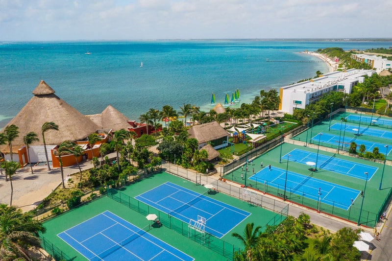 Club Med 地中海俱乐部以假日灵感打造城市球场