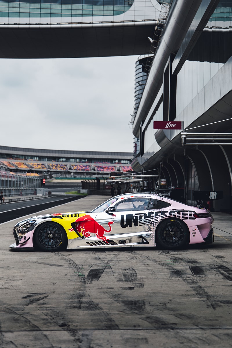 赛车手王一博获得上海 8 小时耐力赛 GT3 SA 组别冠军