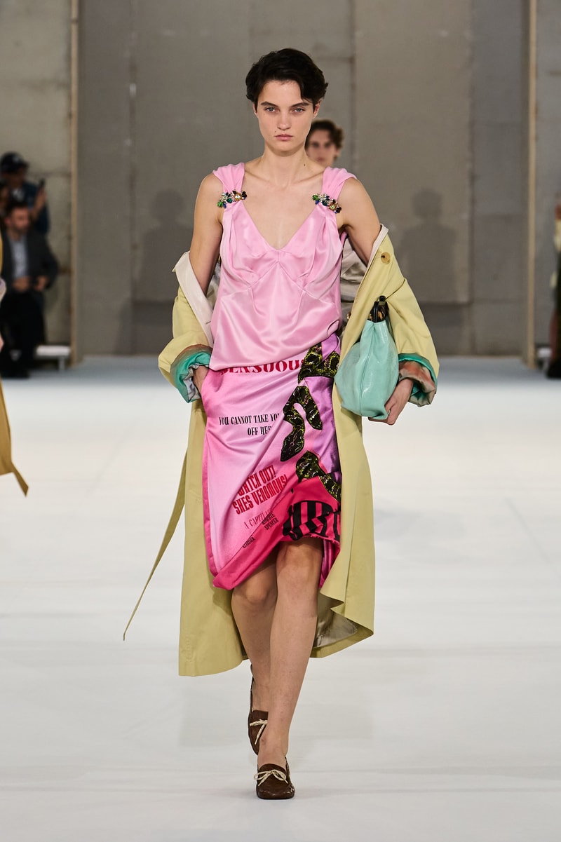 DRIES VAN NOTEN 2027 春夏系列：一场关于魅力的镜头追踪