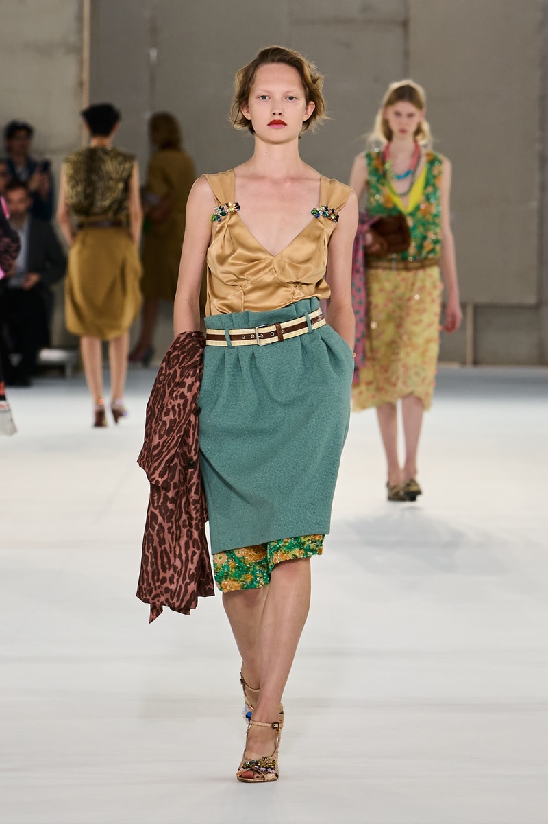DRIES VAN NOTEN 2027 春夏系列：一场关于魅力的镜头追踪