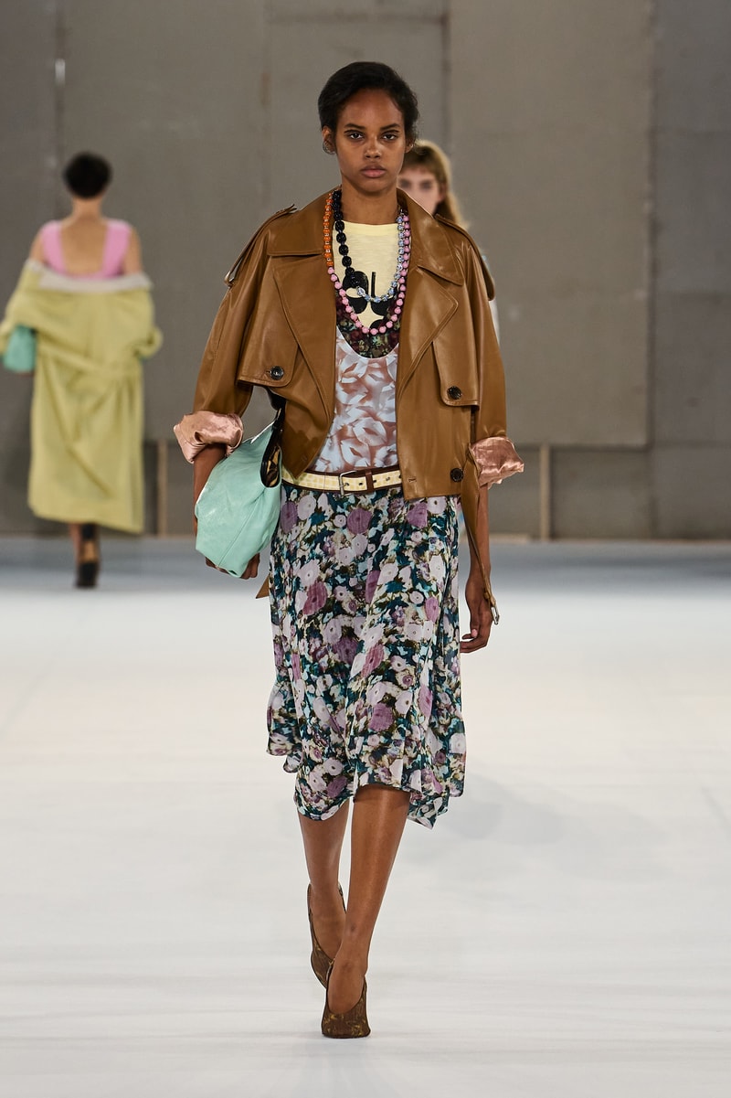 DRIES VAN NOTEN 2027 春夏系列：一场关于魅力的镜头追踪