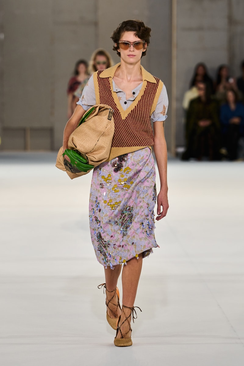 DRIES VAN NOTEN 2027 春夏系列：一场关于魅力的镜头追踪