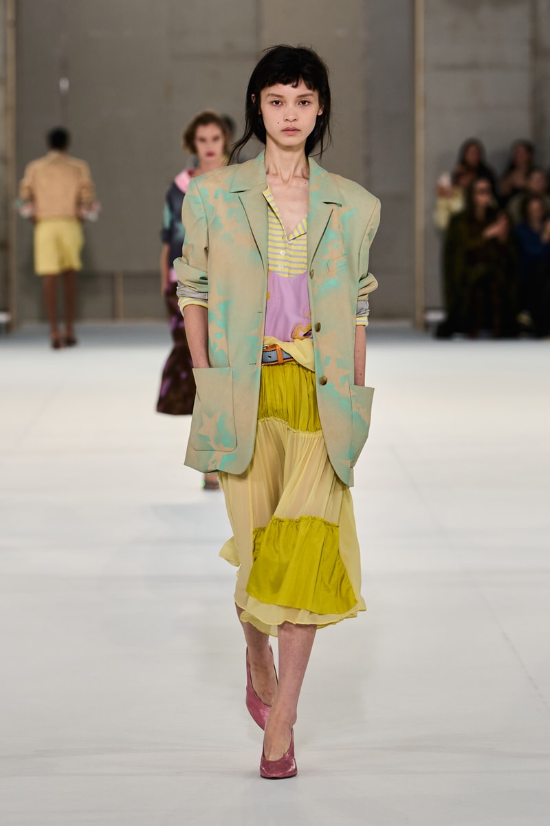 DRIES VAN NOTEN 2027 春夏系列：一场关于魅力的镜头追踪
