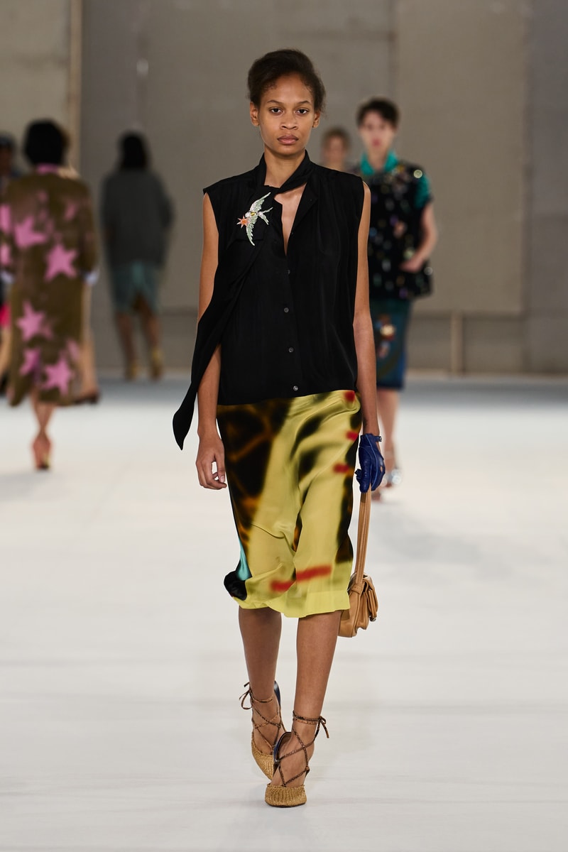 DRIES VAN NOTEN 2027 春夏系列：一场关于魅力的镜头追踪