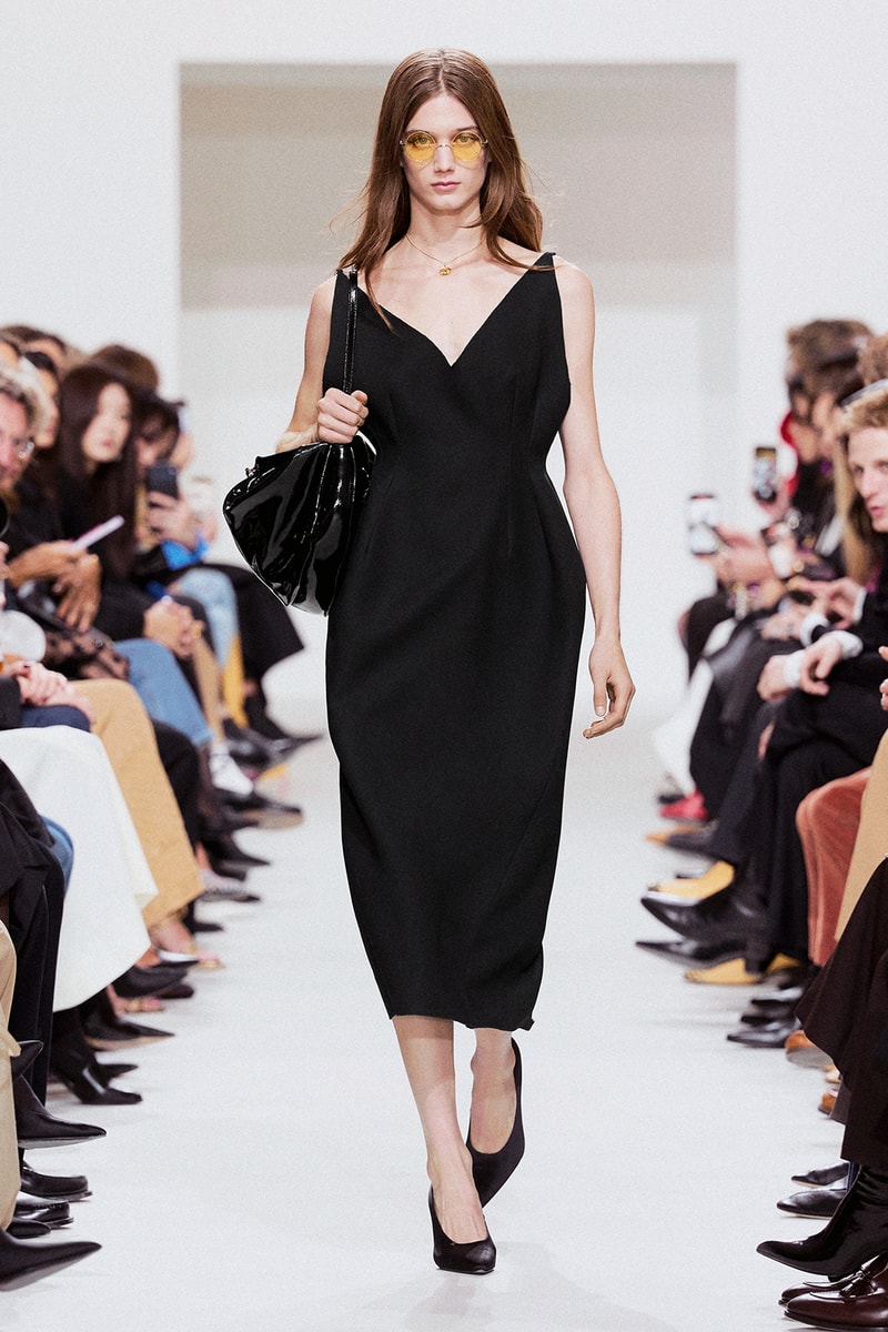CELINE Été 2027 夏季时装秀登场