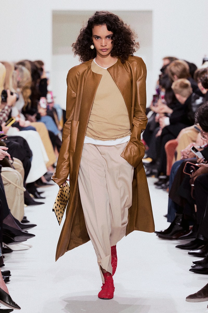 CELINE Été 2027 夏季时装秀登场