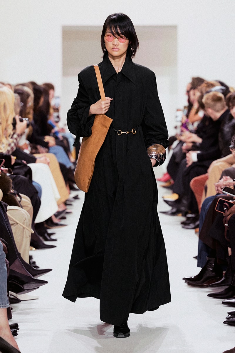 CELINE Été 2027 夏季时装秀登场