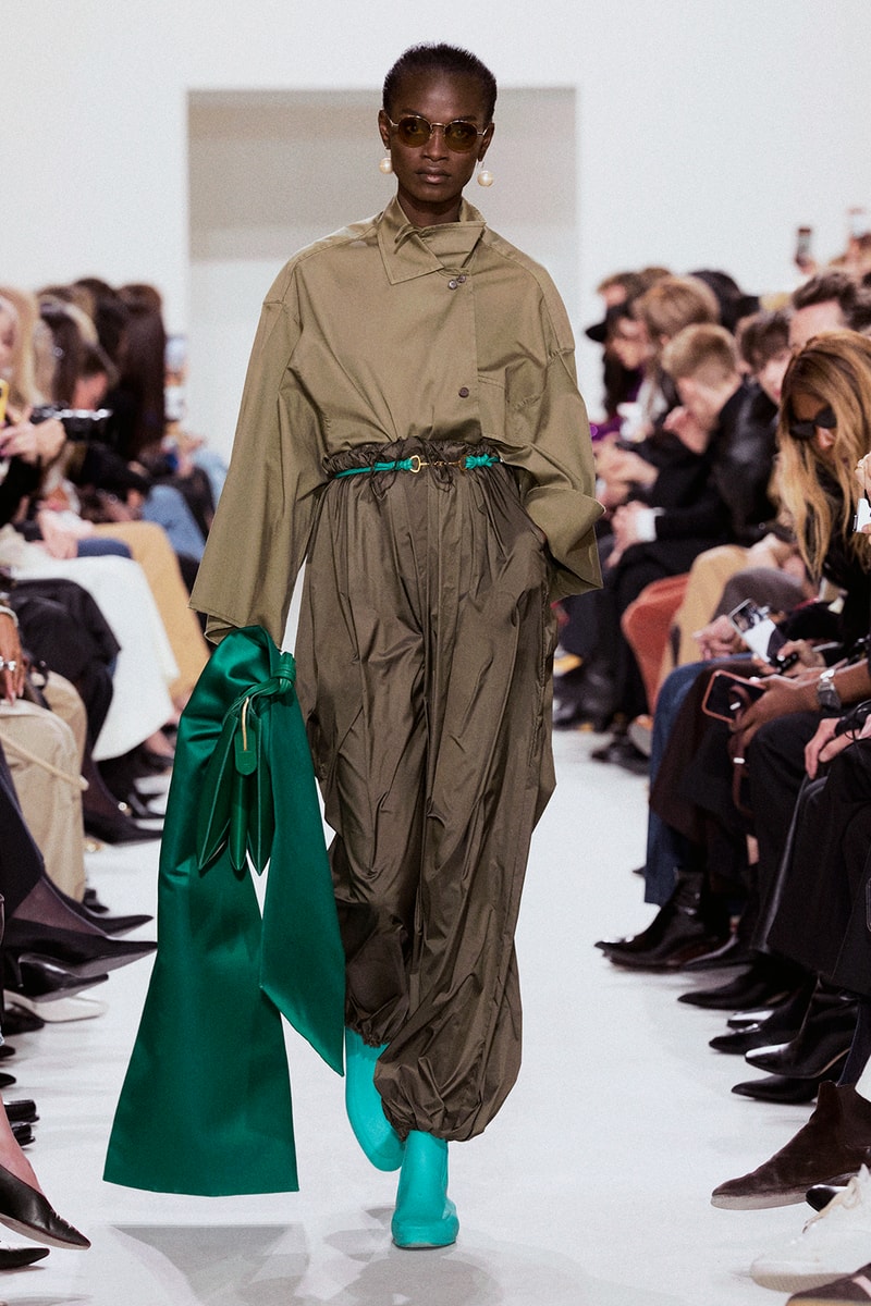 CELINE Été 2027 夏季时装秀登场