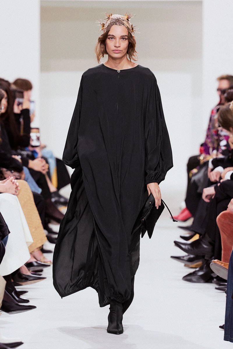CELINE Été 2027 夏季时装秀登场