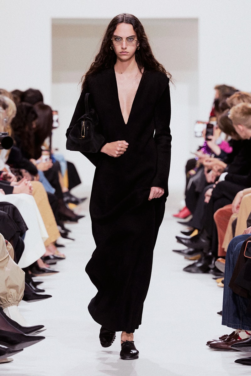 CELINE Été 2027 夏季时装秀登场