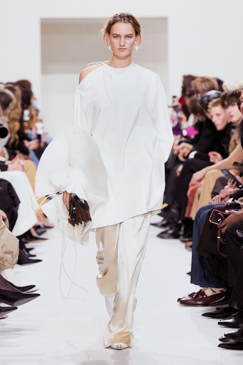 CELINE Été 2027 夏季时装秀登场