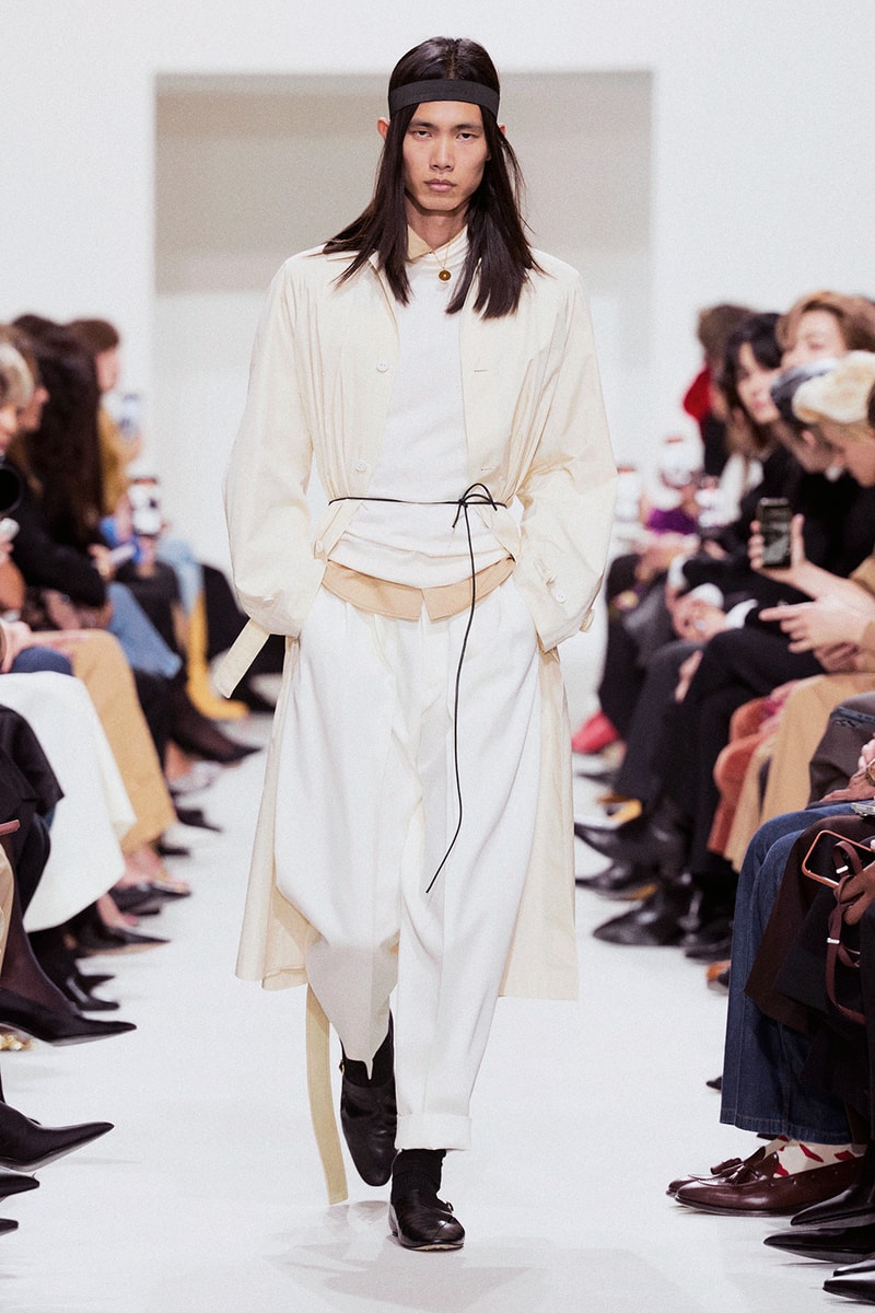 CELINE Été 2027 夏季时装秀登场