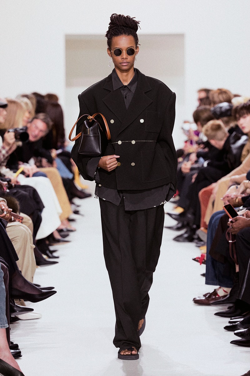 CELINE Été 2027 夏季时装秀登场