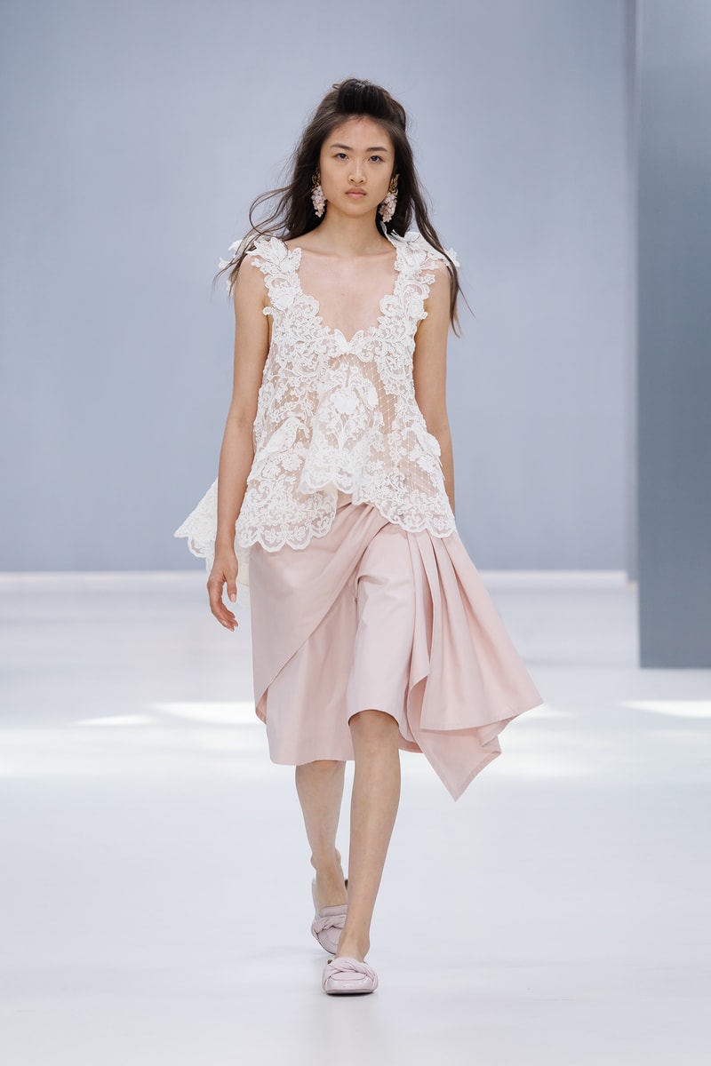 ZIMMERMANN 发布 2027 春季系列「万华蝶舞」