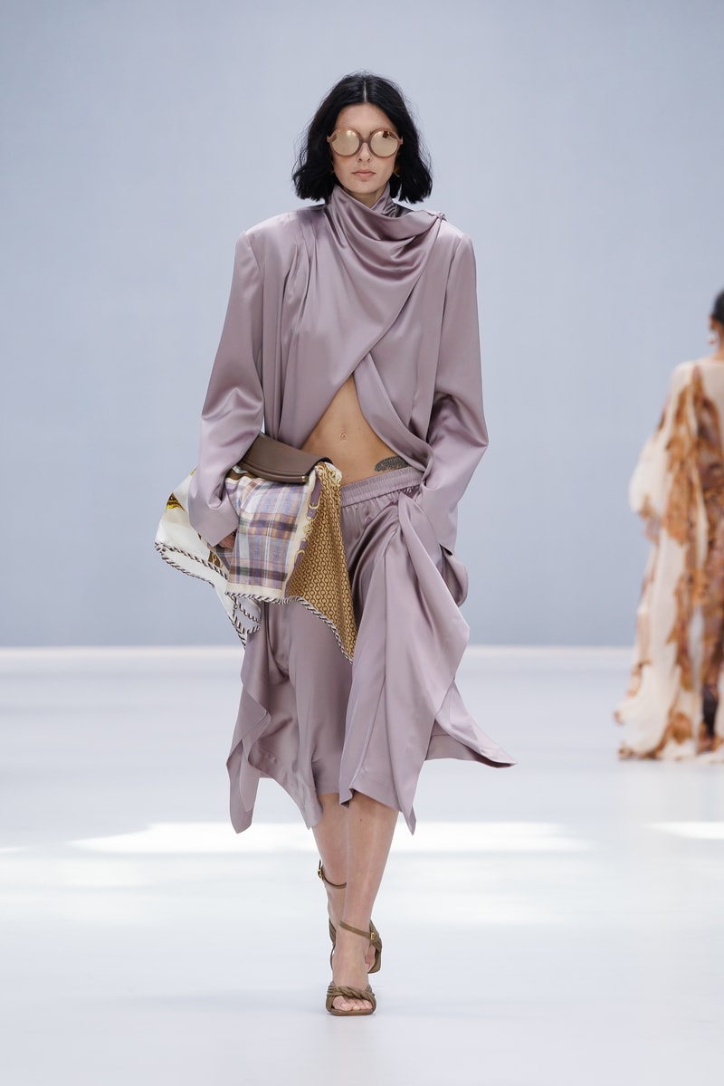 ZIMMERMANN 发布 2027 春季系列「万华蝶舞」