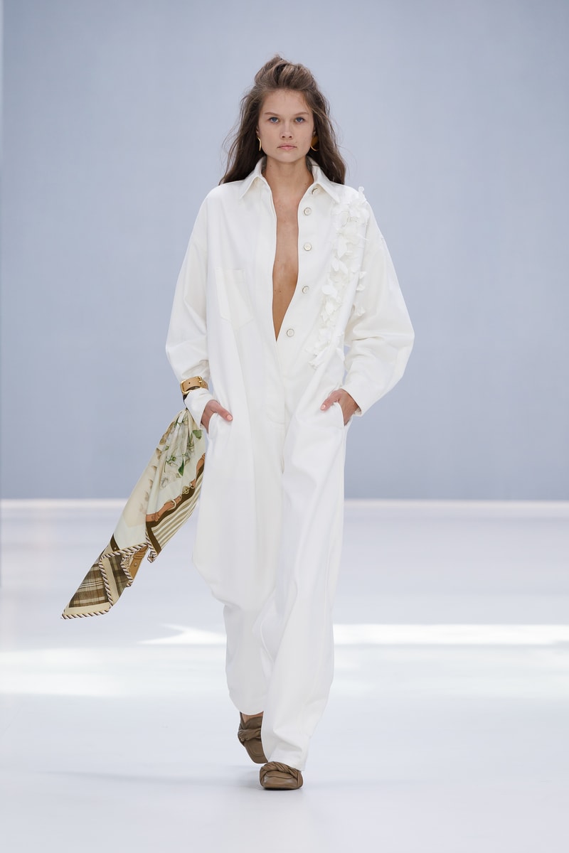 ZIMMERMANN 发布 2027 春季系列「万华蝶舞」