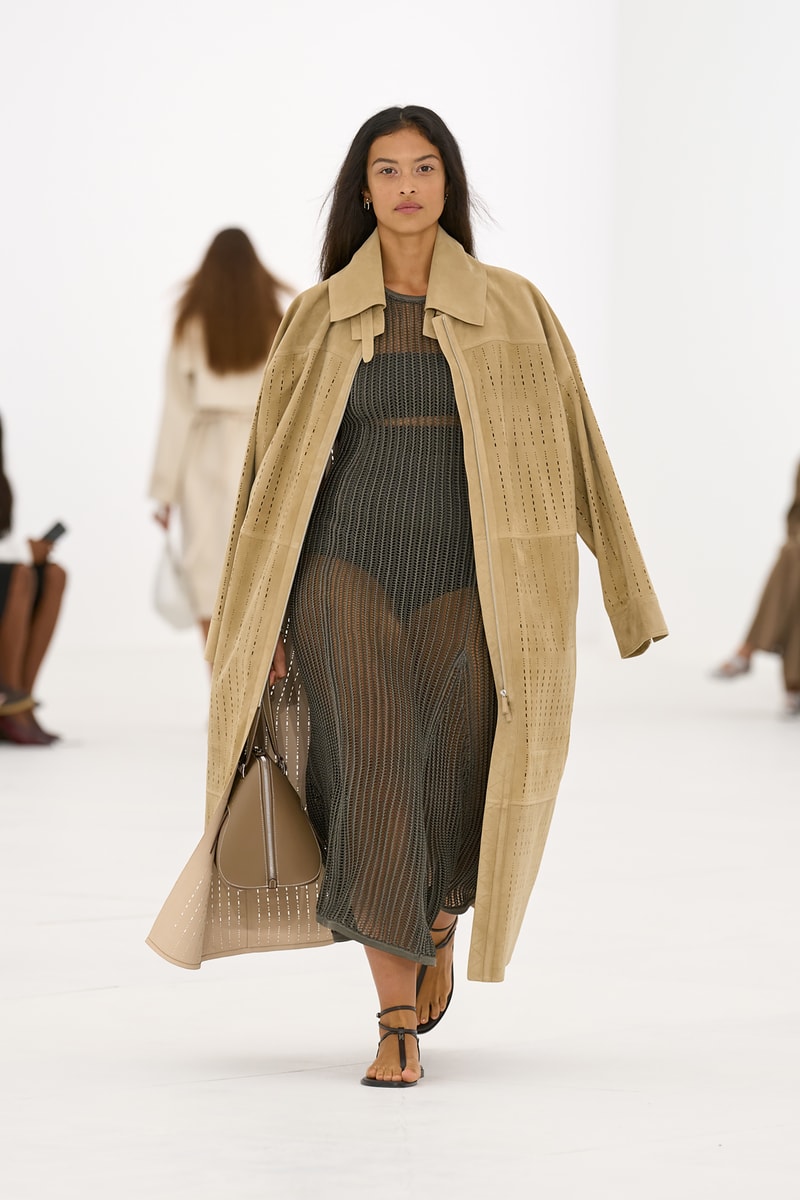 Hermès 发布 2027 春夏女装系列