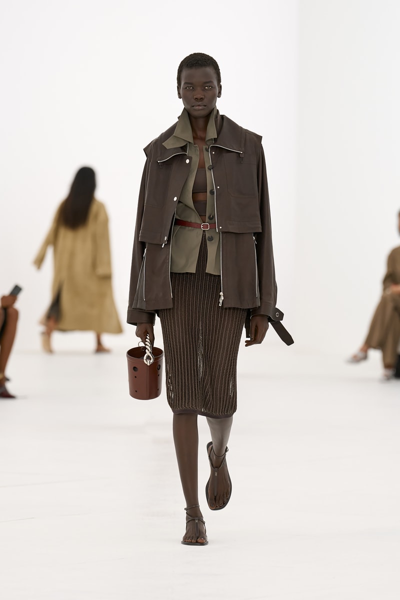 Hermès 发布 2027 春夏女装系列