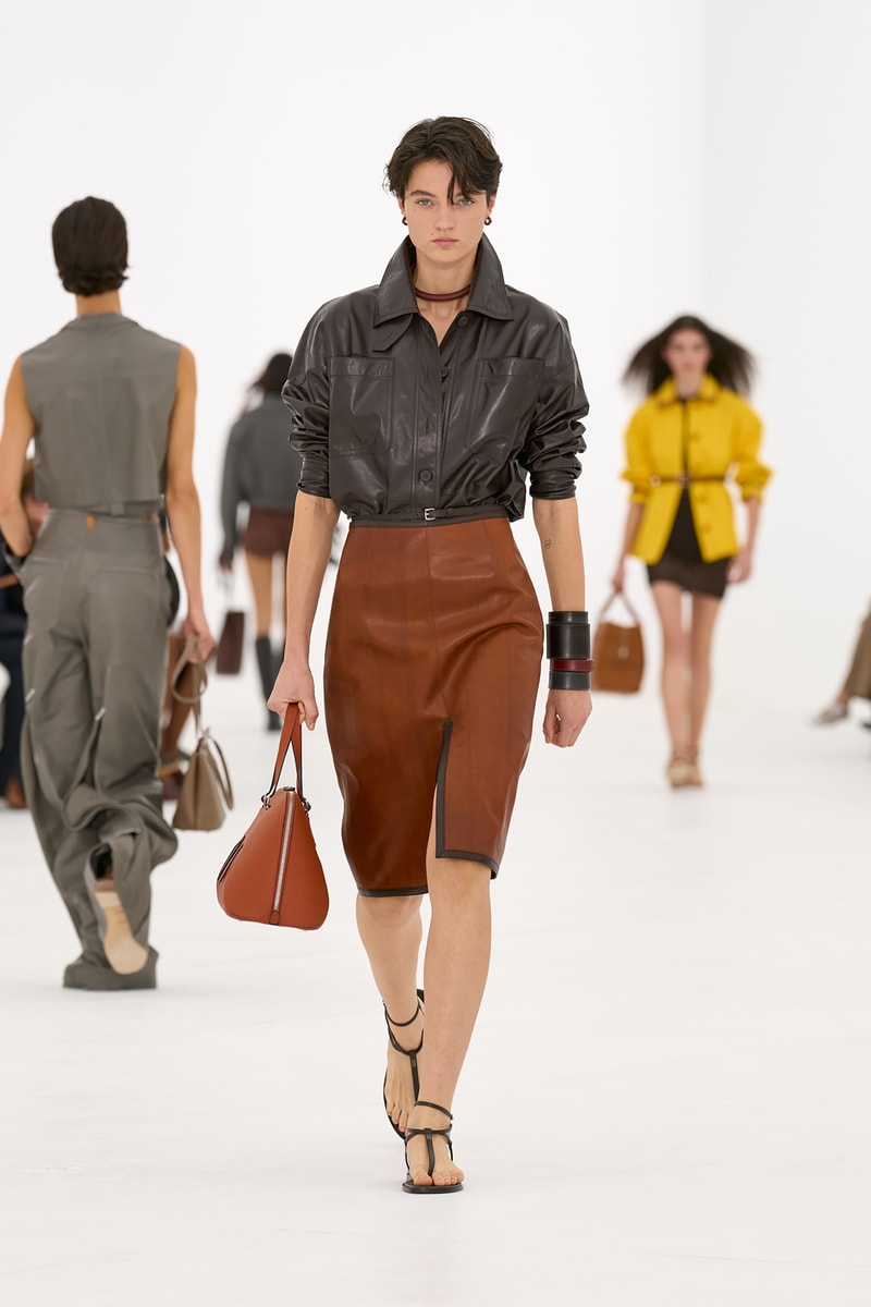 Hermès 发布 2027 春夏女装系列