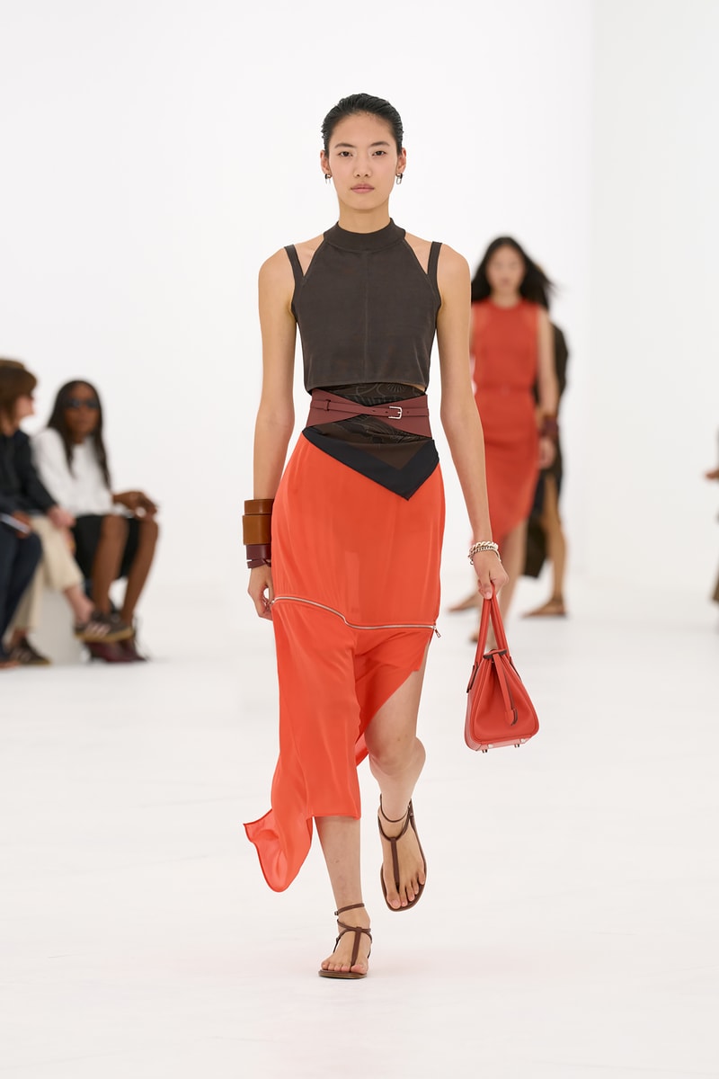 Hermès 发布 2027 春夏女装系列