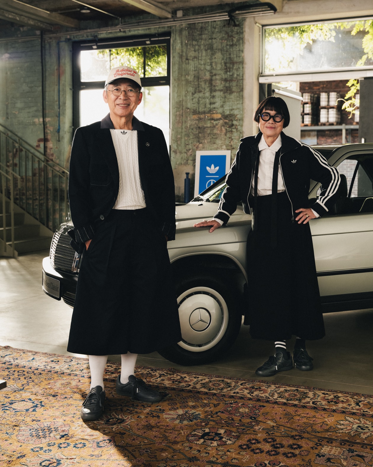 Mercedes-Benz 携手 adidas 推出限量版 Samba OG 联名鞋款
