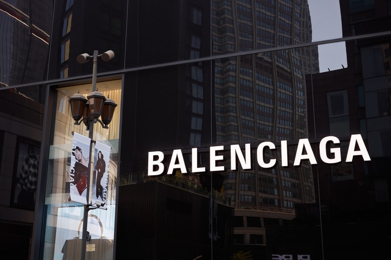 BALENCIAGA 于上海兴业太古汇举办 Hourglass Avenue 手袋发布派对