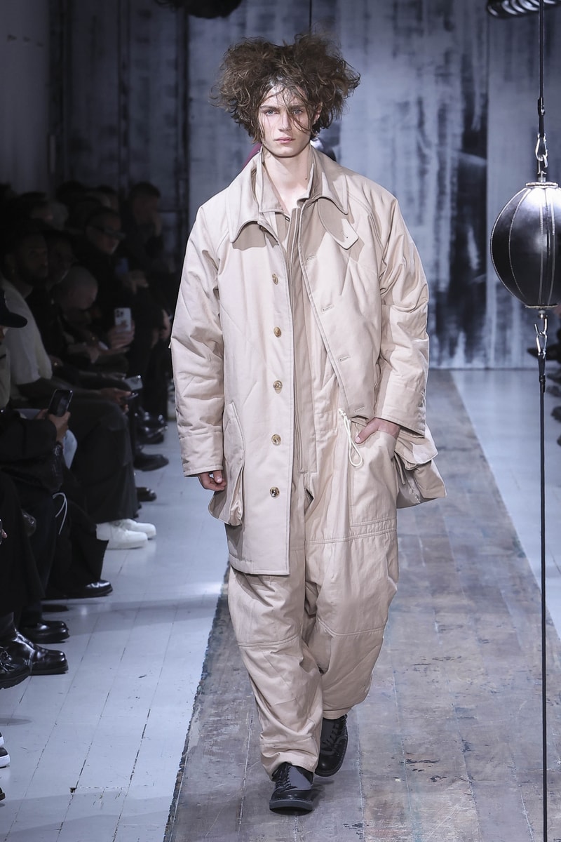 Yohji Yamamoto 发布 2026-27 秋冬男女装系列