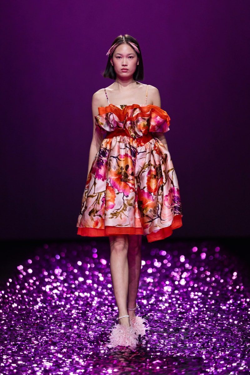 SHUTING QIU 2027 春夏系列「UNTAMED BLOOM」正式发布