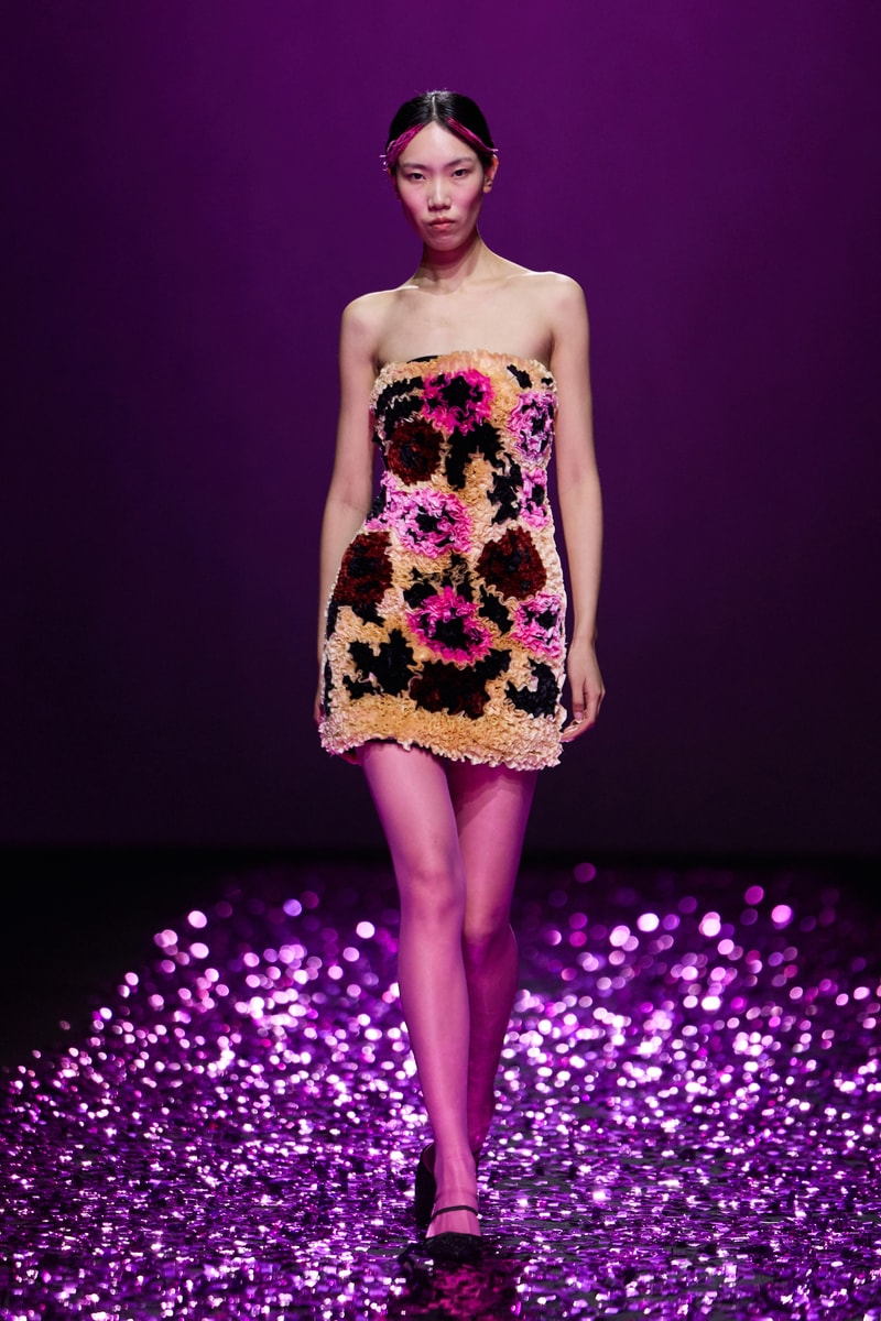 SHUTING QIU 2027 春夏系列「UNTAMED BLOOM」正式发布