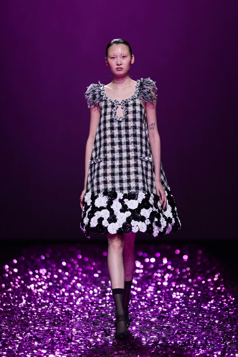 SHUTING QIU 2027 春夏系列「UNTAMED BLOOM」正式发布