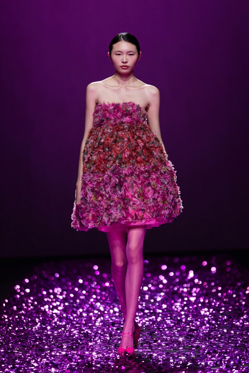 SHUTING QIU 2027 春夏系列「UNTAMED BLOOM」正式发布