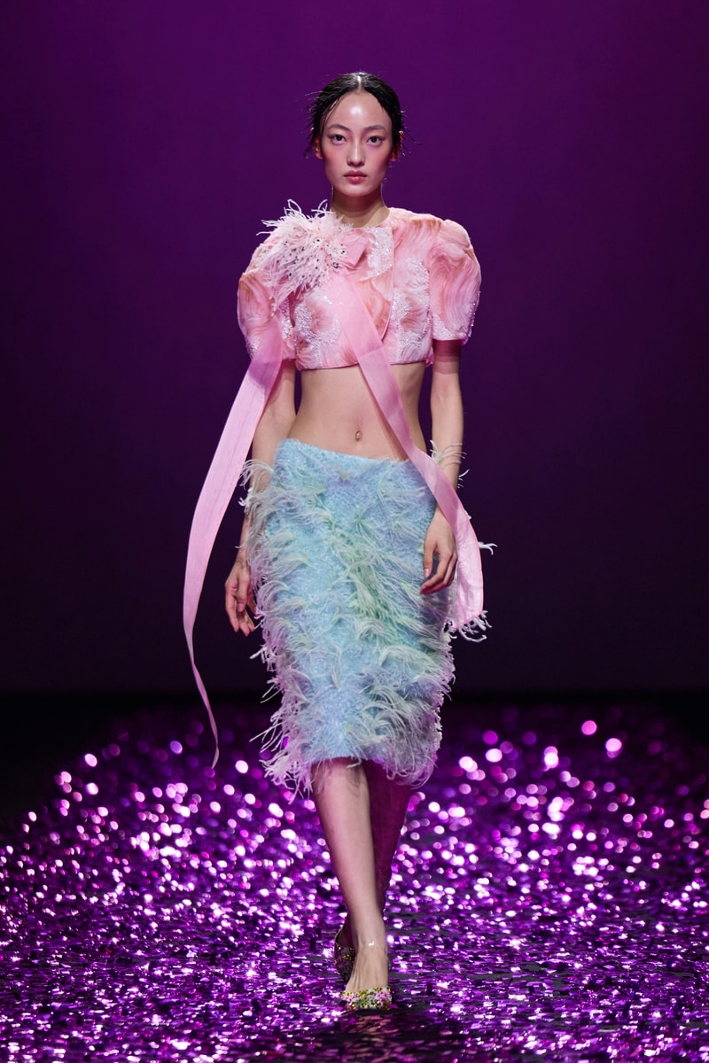 SHUTING QIU 2027 春夏系列「UNTAMED BLOOM」正式发布