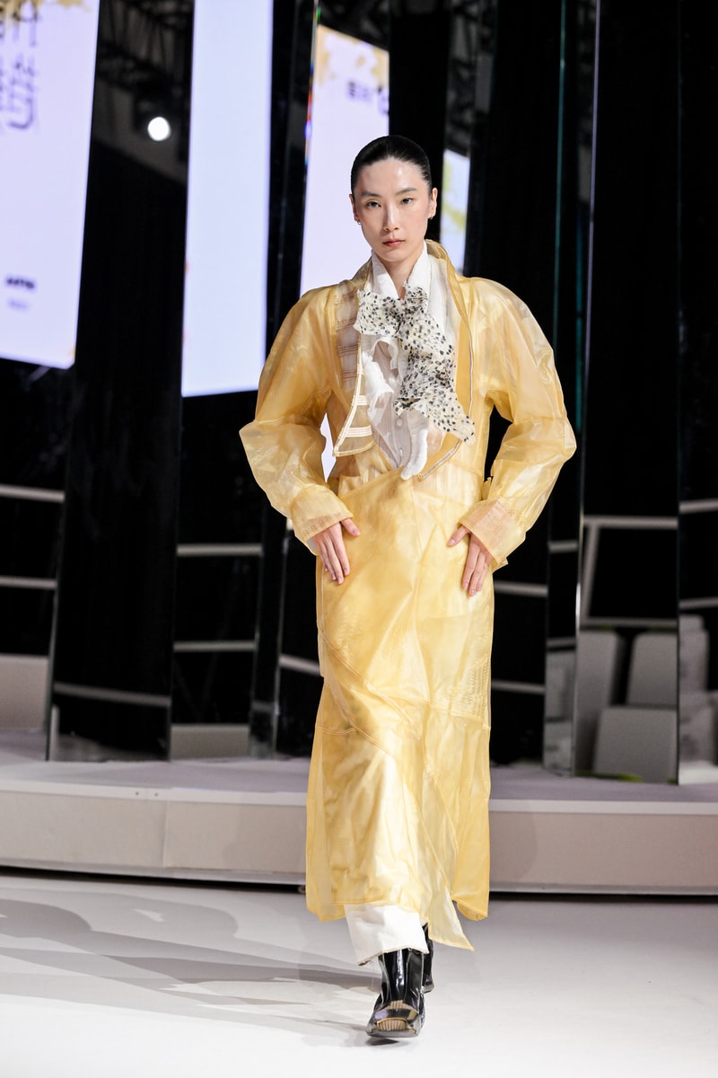 抖音时尚设计师大赛五项年度奖项揭晓，45 位设计师亮相上海时装周闭幕大秀