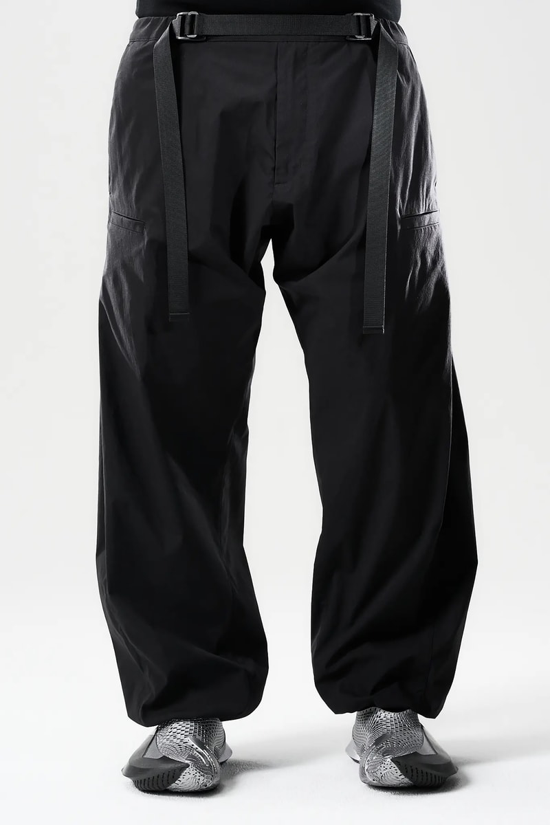 ACRONYM 携手 ALIVEFORM 推出 THE BLADE 全新配色「OBSIDIAN NICKEL」