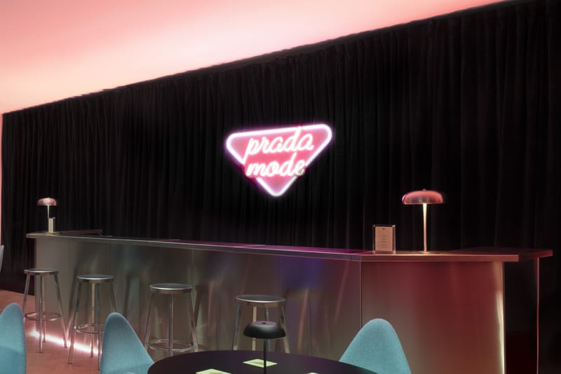 Prada Mode kommt nach London