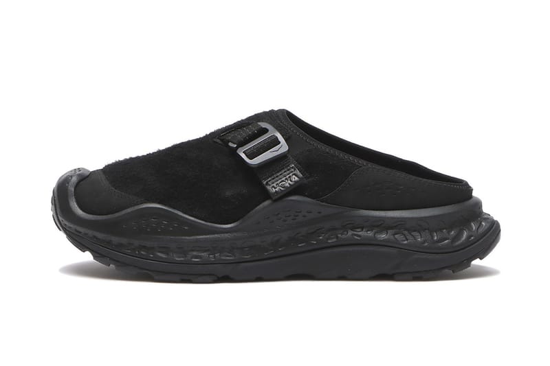 HOKA bringt den Ora Primo EXT in zwei dezenten Colorways: „Black“ & „Grey Skies“
