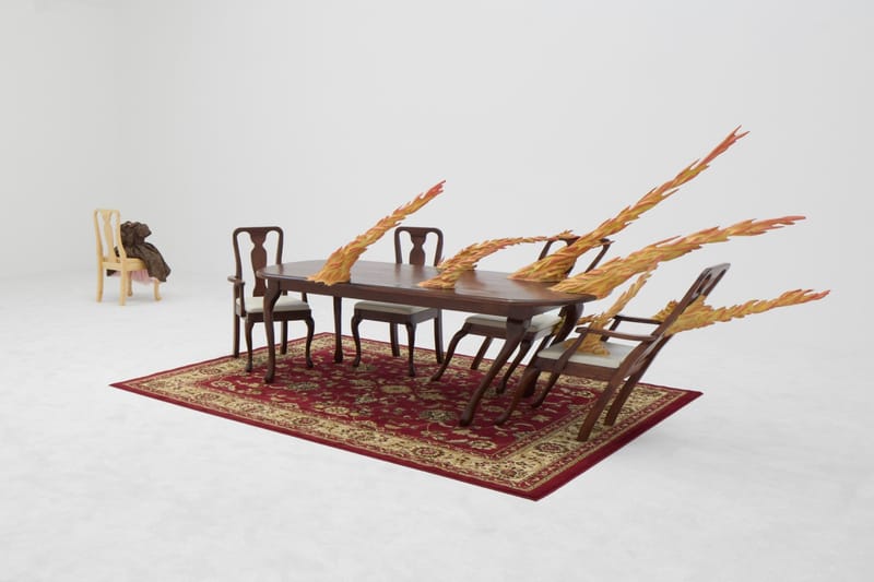 Hugh Hayden entfacht Feuer und Glauben in der Lisson Gallery