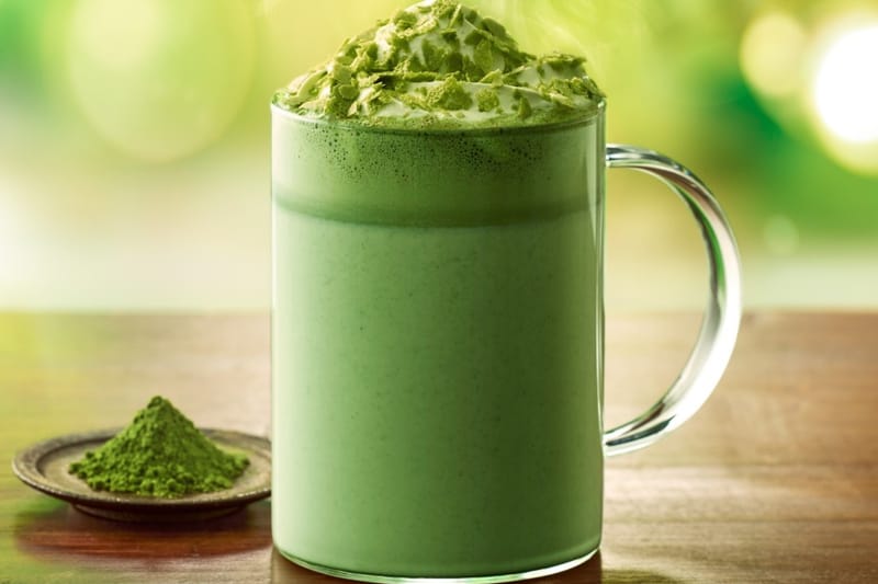 Starbucks Japan bringt neuen Gyokuro Matcha Latte und Frappuccino heraus