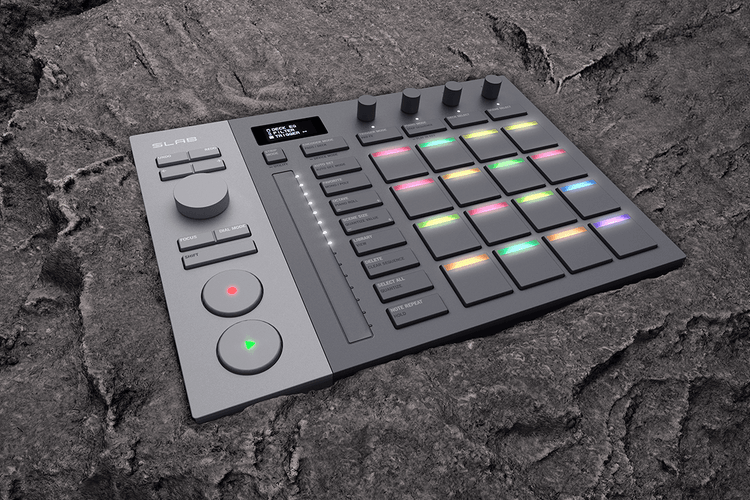 Serato präsentiert „SLAB“ – das erste eigenständige Beatmaking-Device