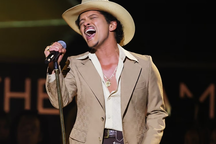 Bruno Mars holt sich mit „The Romantic“ sein zweites Nr.-1-Album
