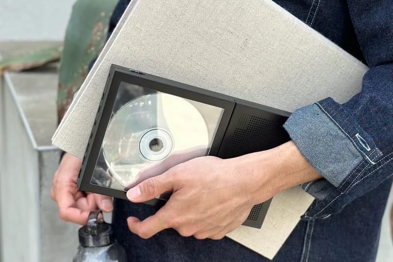 Dieser portable CD-Cover-Player macht dein Album-Art zum Design-Highlight