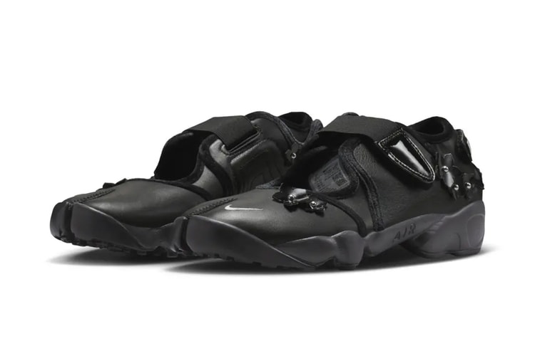 Nike Air Rift „Flowers“: Komplett schwarzes Textur-Design mit Blumen-Details