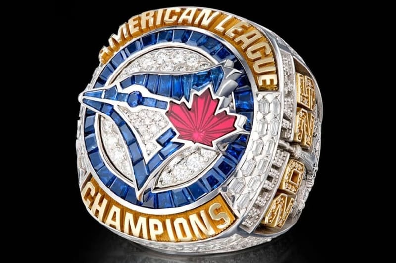 Genauer Blick auf die „Iced Out“ 2025 ALCS Championship-Ringe der Toronto Blue Jays