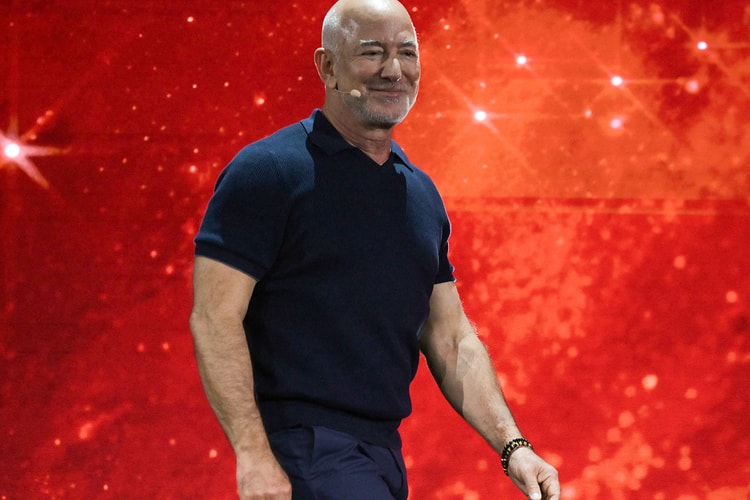 Jeff Bezos in Gesprächen über Minderheitsbeteiligung am Liverpool FC